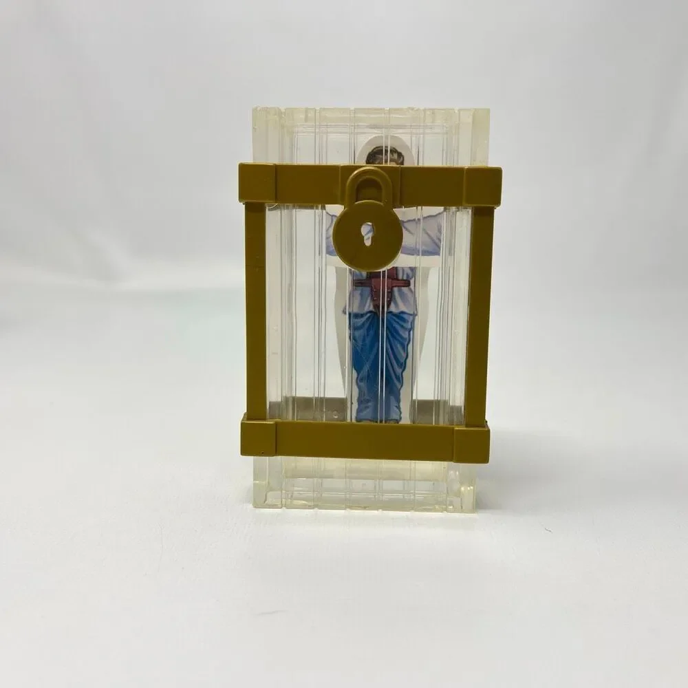 Vintage 1995 Milton Bradley Magic Works Crate Escape Trick Illusion Toy